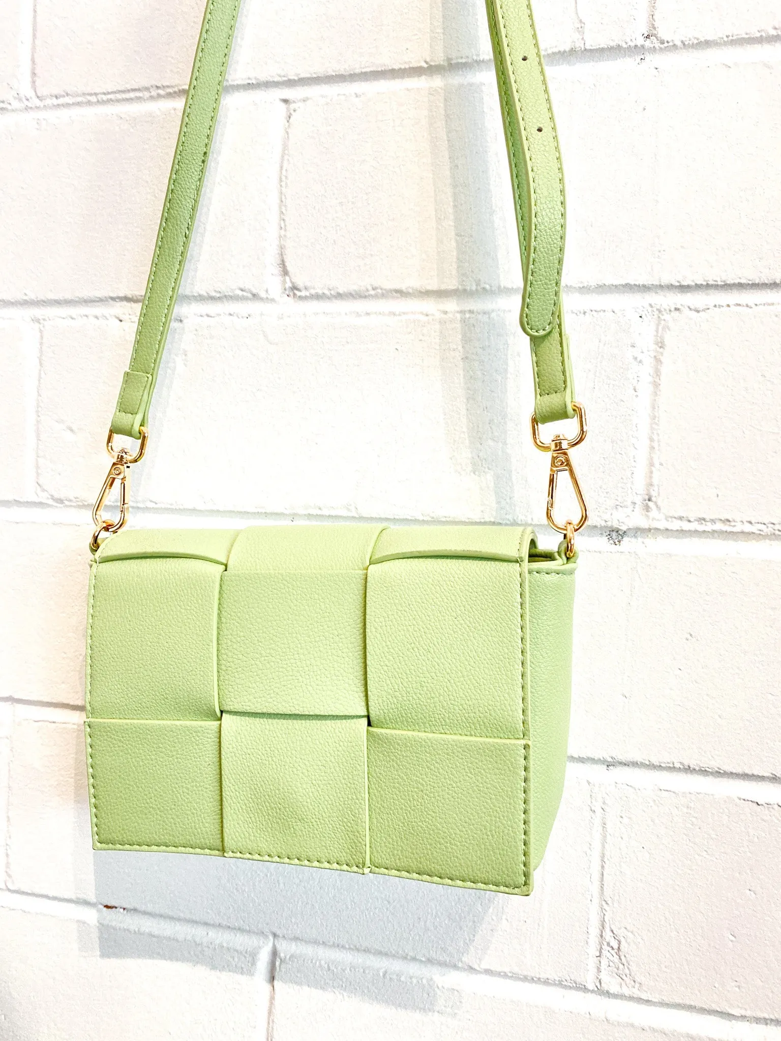 Anika Woven Crossbody Bag - Green