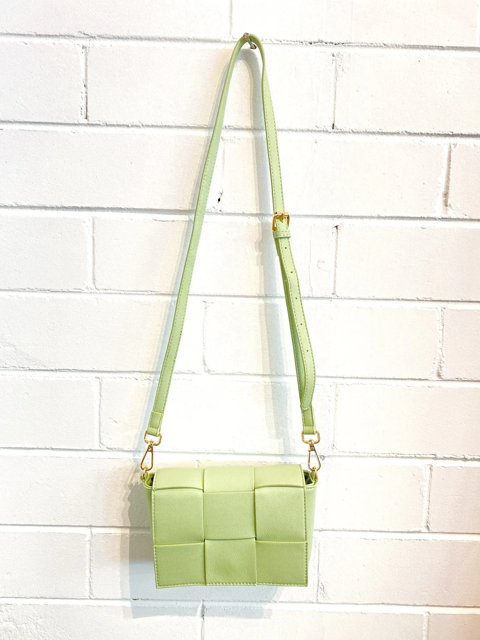 Anika Woven Crossbody Bag - Green