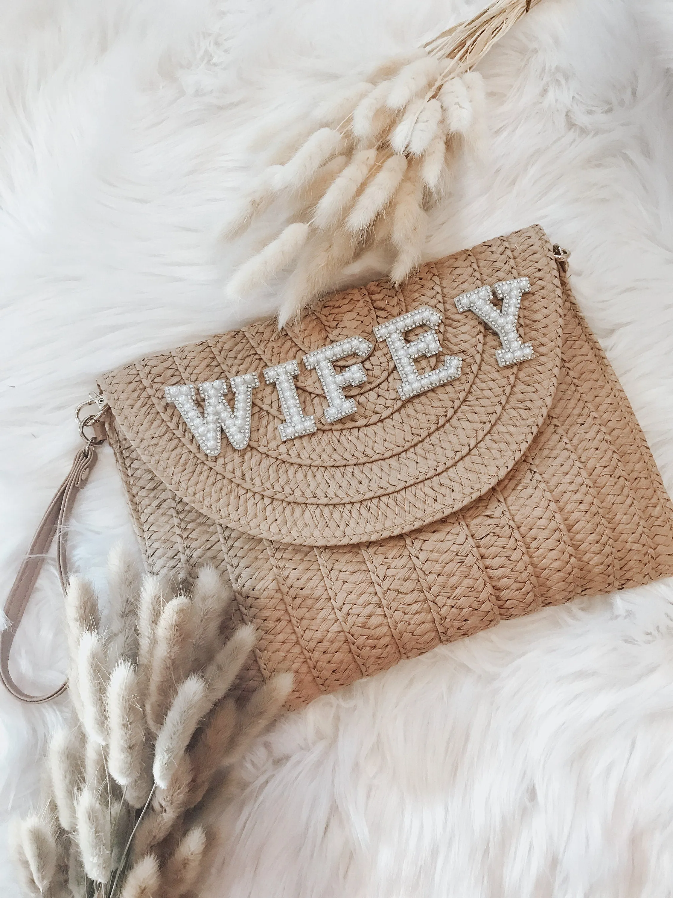 Bridal Gift for Bride, Honeymoon Bride Straw Purse, Bride Gift Ideas Straw Shoulder Bag, Wedding Gift Bride bag clutch gift