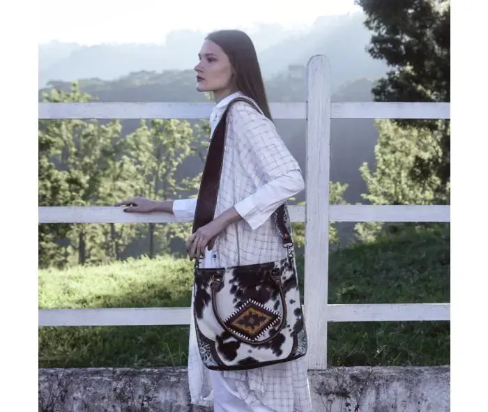 Domerang Canvas & Hairon Bag