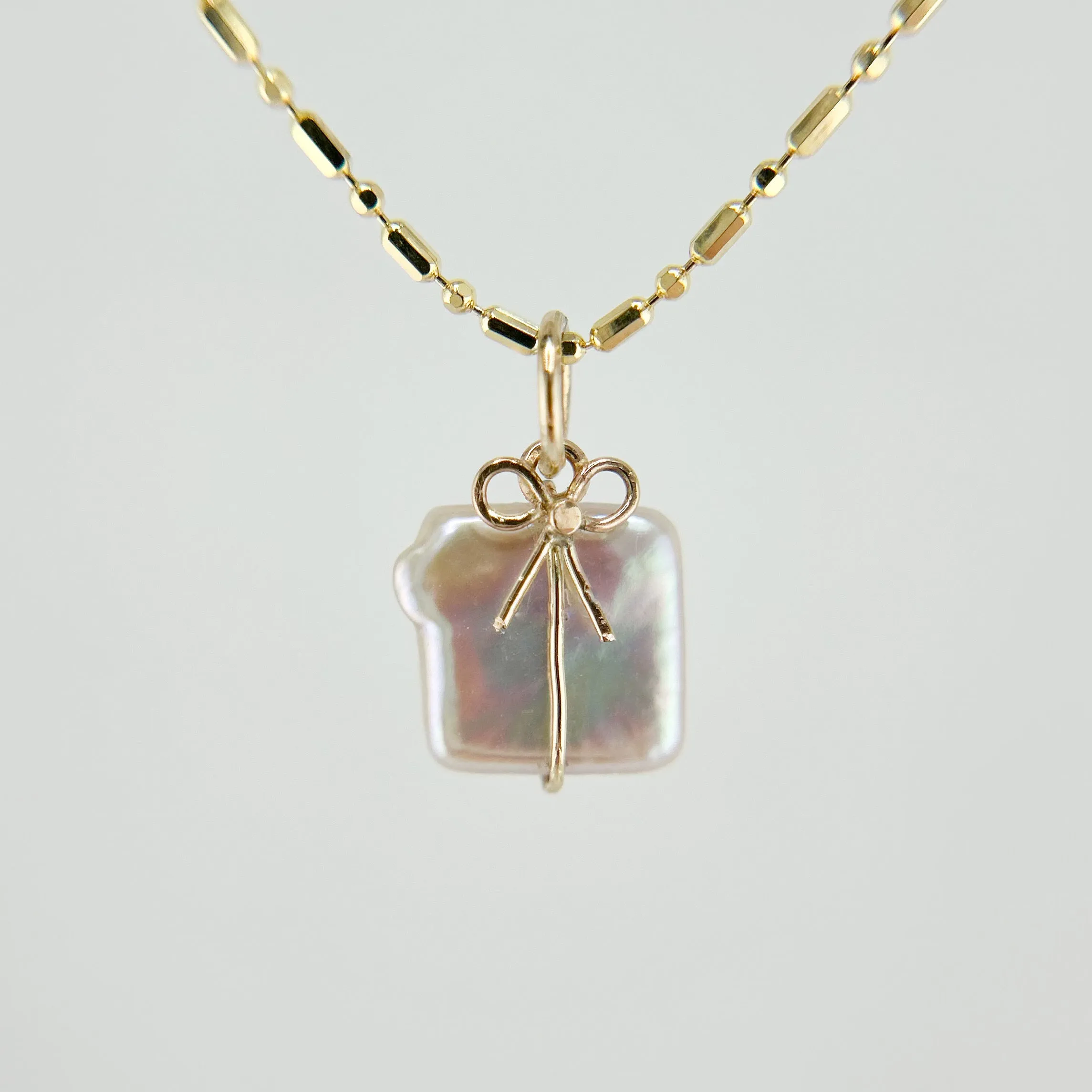 Gift Box Pearl Charms