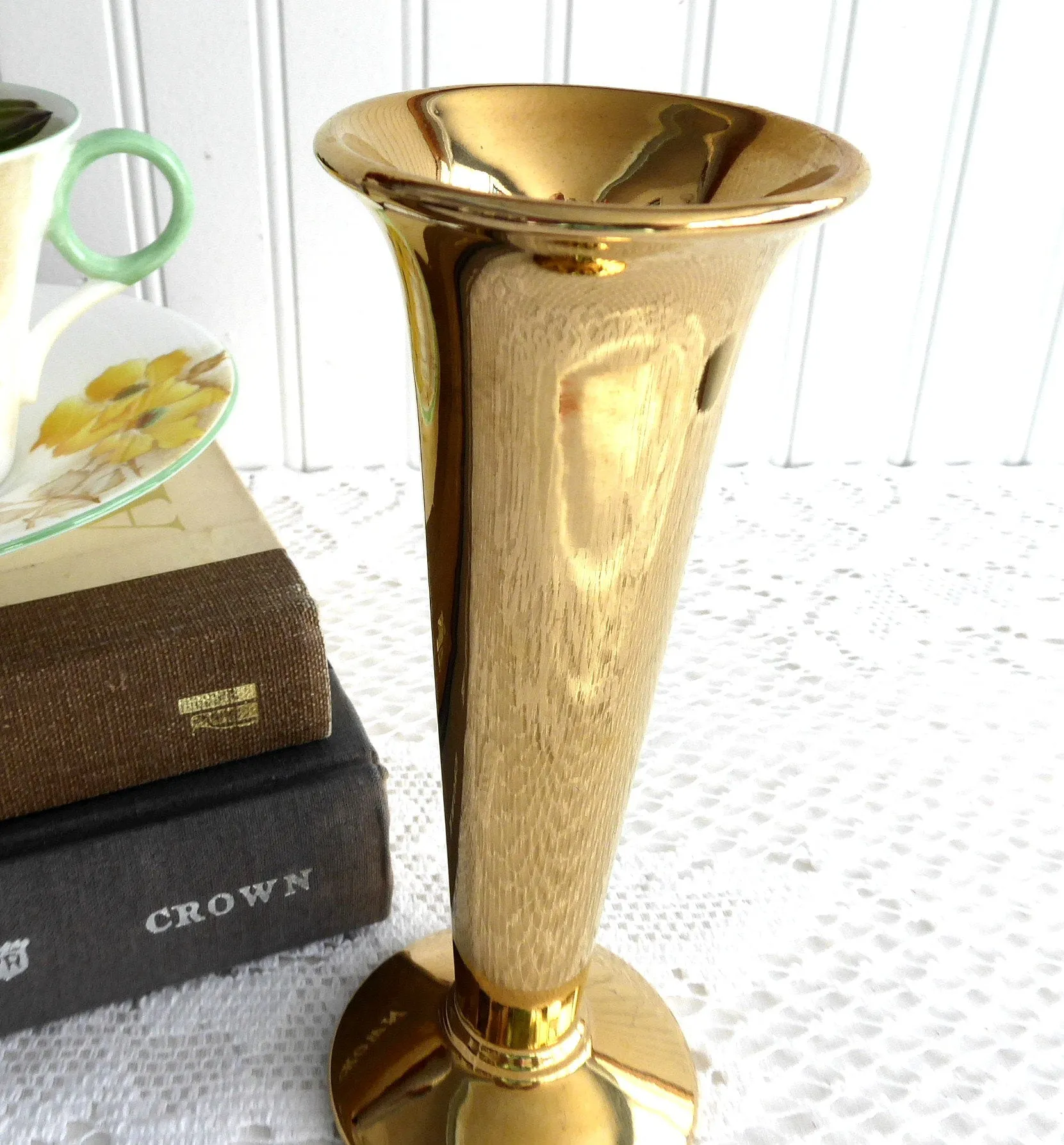 Gorgeous Royal Winton Golden Age Vase Vintage 1960s Gold Luster Elegant