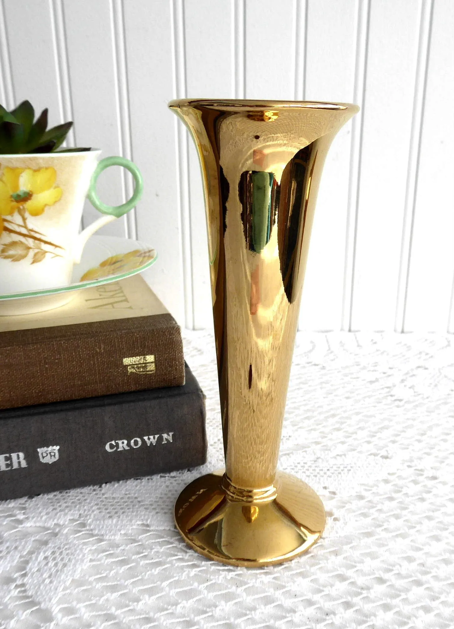 Gorgeous Royal Winton Golden Age Vase Vintage 1960s Gold Luster Elegant