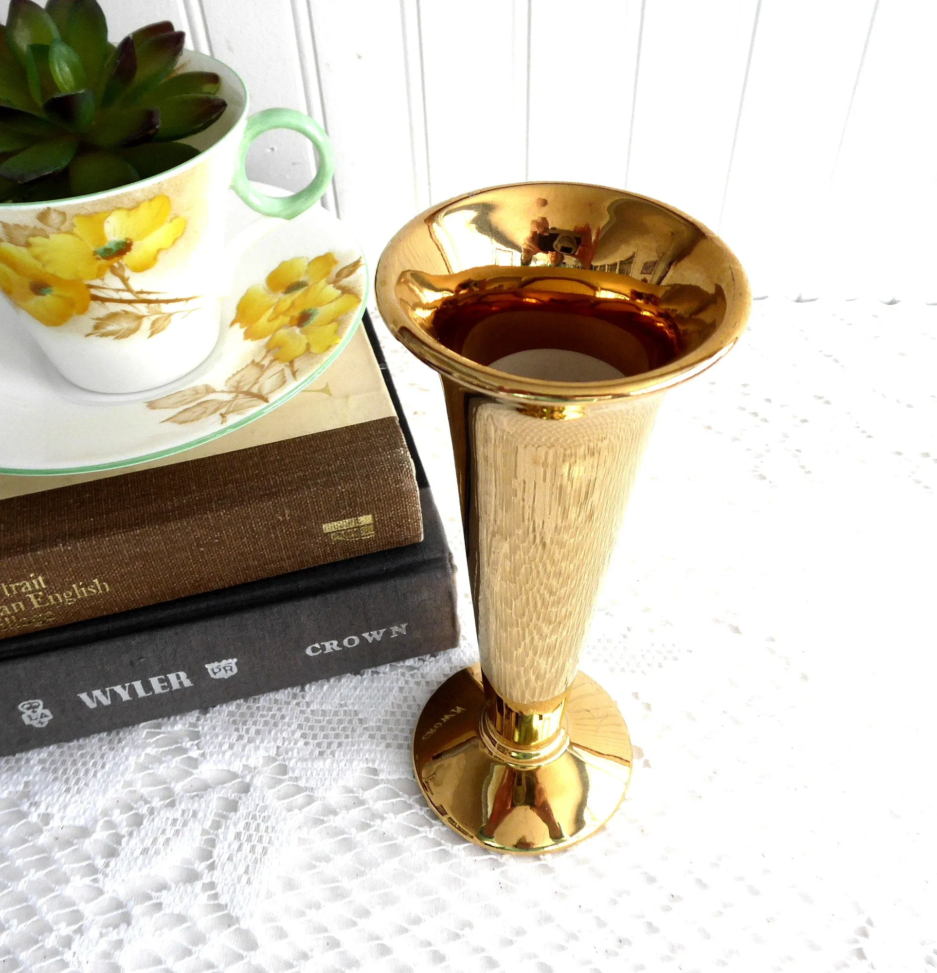 Gorgeous Royal Winton Golden Age Vase Vintage 1960s Gold Luster Elegant