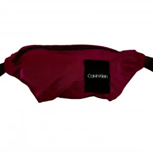 Item Story Waist Bag, Claret