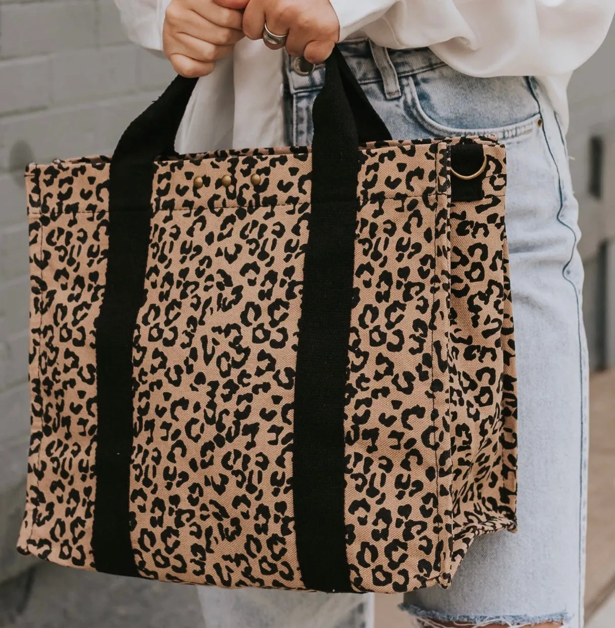 Lila Canvas Crossbody Tote