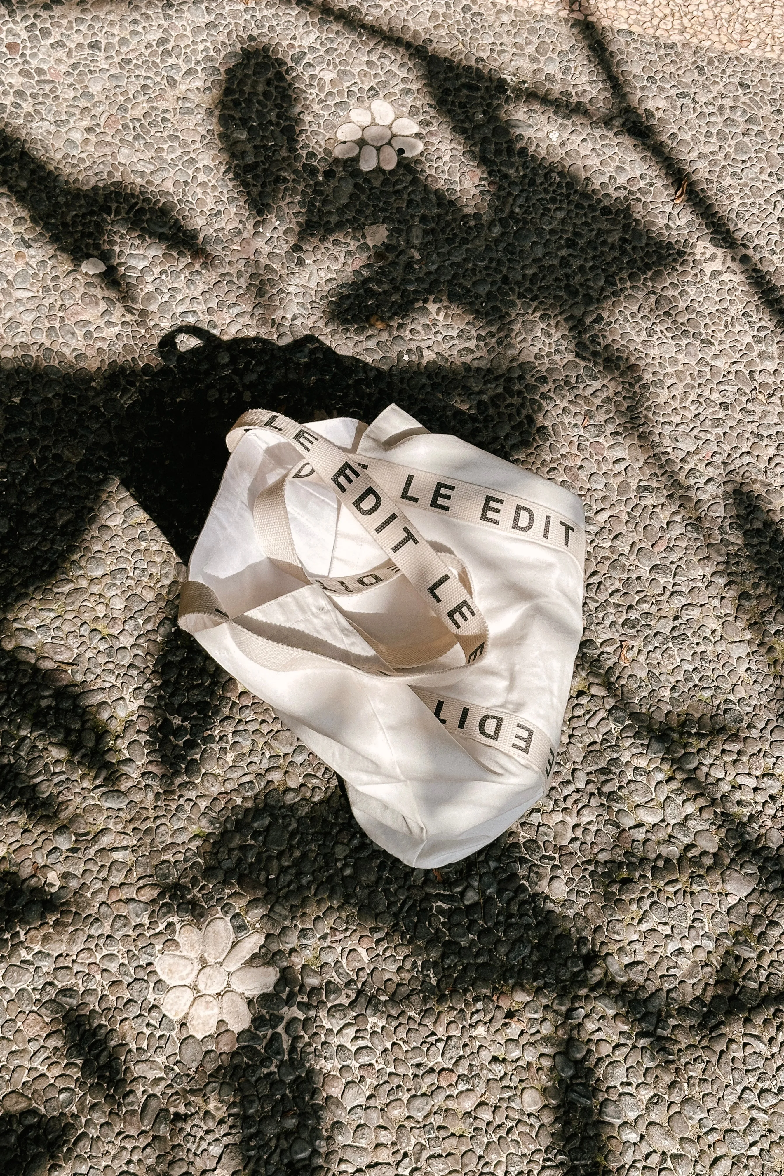 Logo Bag White
