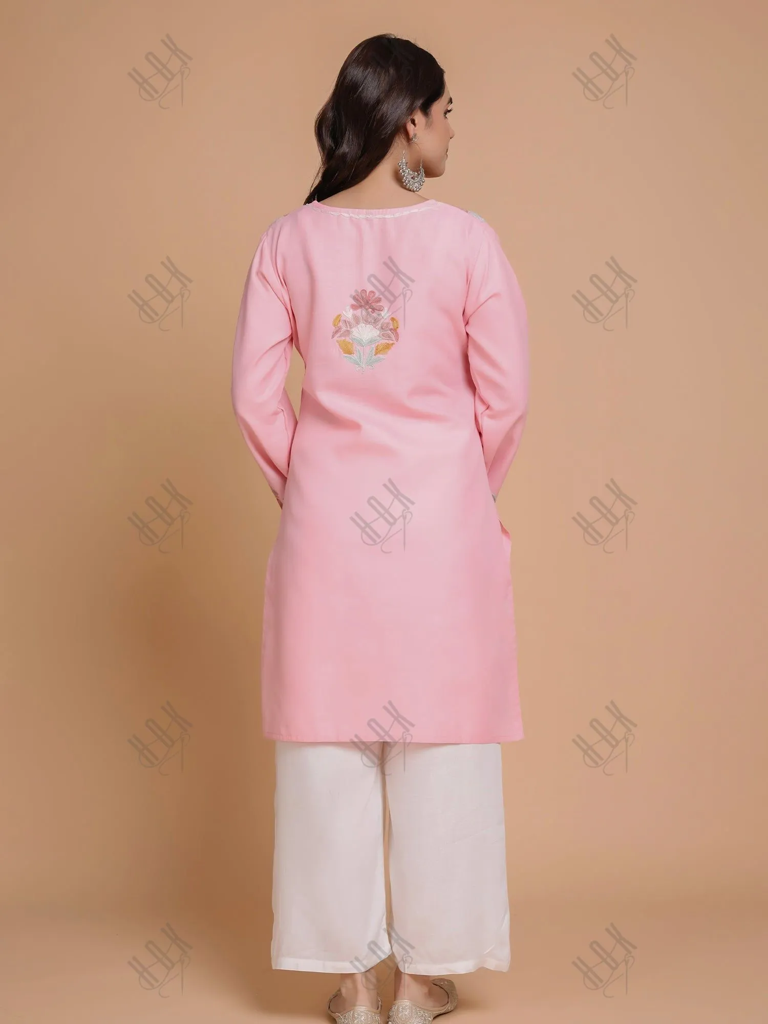 Muskaan in Falak Kashmiri Long Kurta - Pink