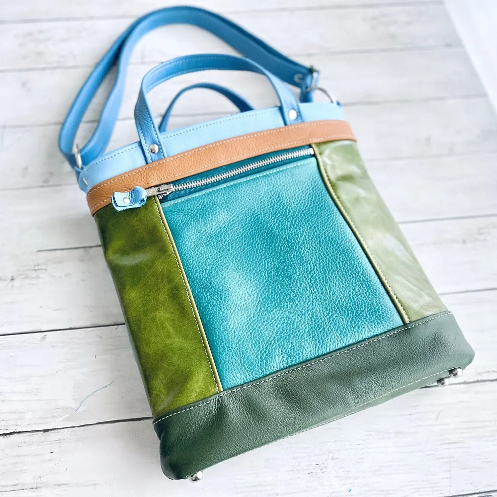 Packet in Patchwork, Blossoms, Color Block in Sky Blue, Blue Fog, Raffia, Olive