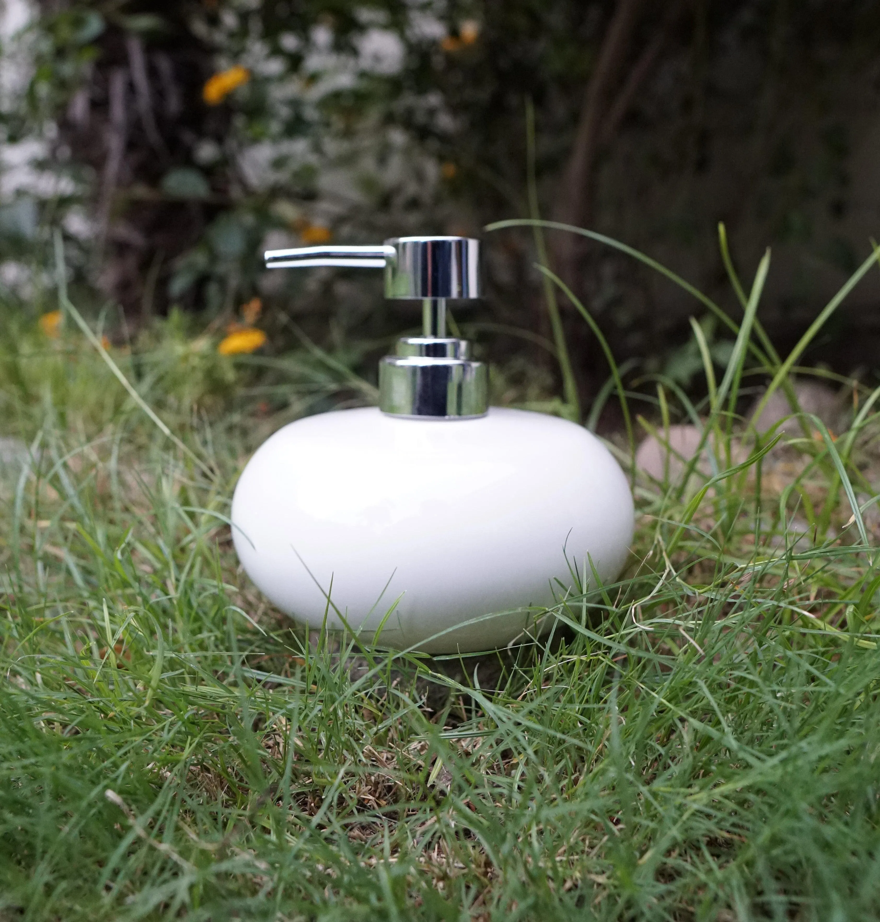 Round Ceramic Soap Dispenser