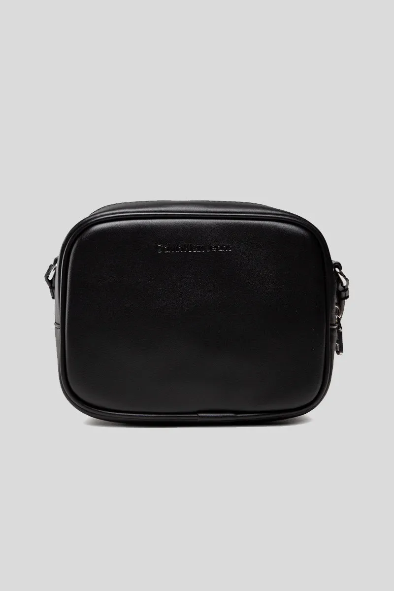 Sculpted Mono Camera Bag - Black