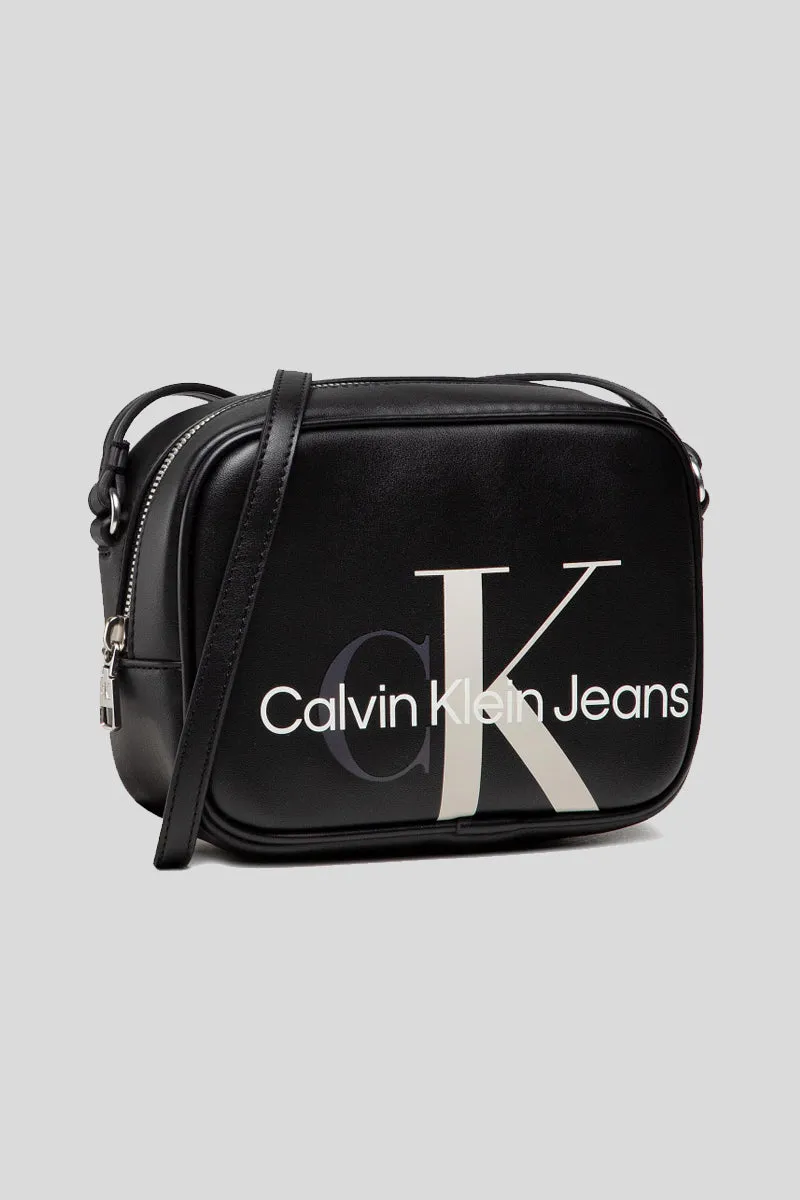 Sculpted Mono Camera Bag - Black