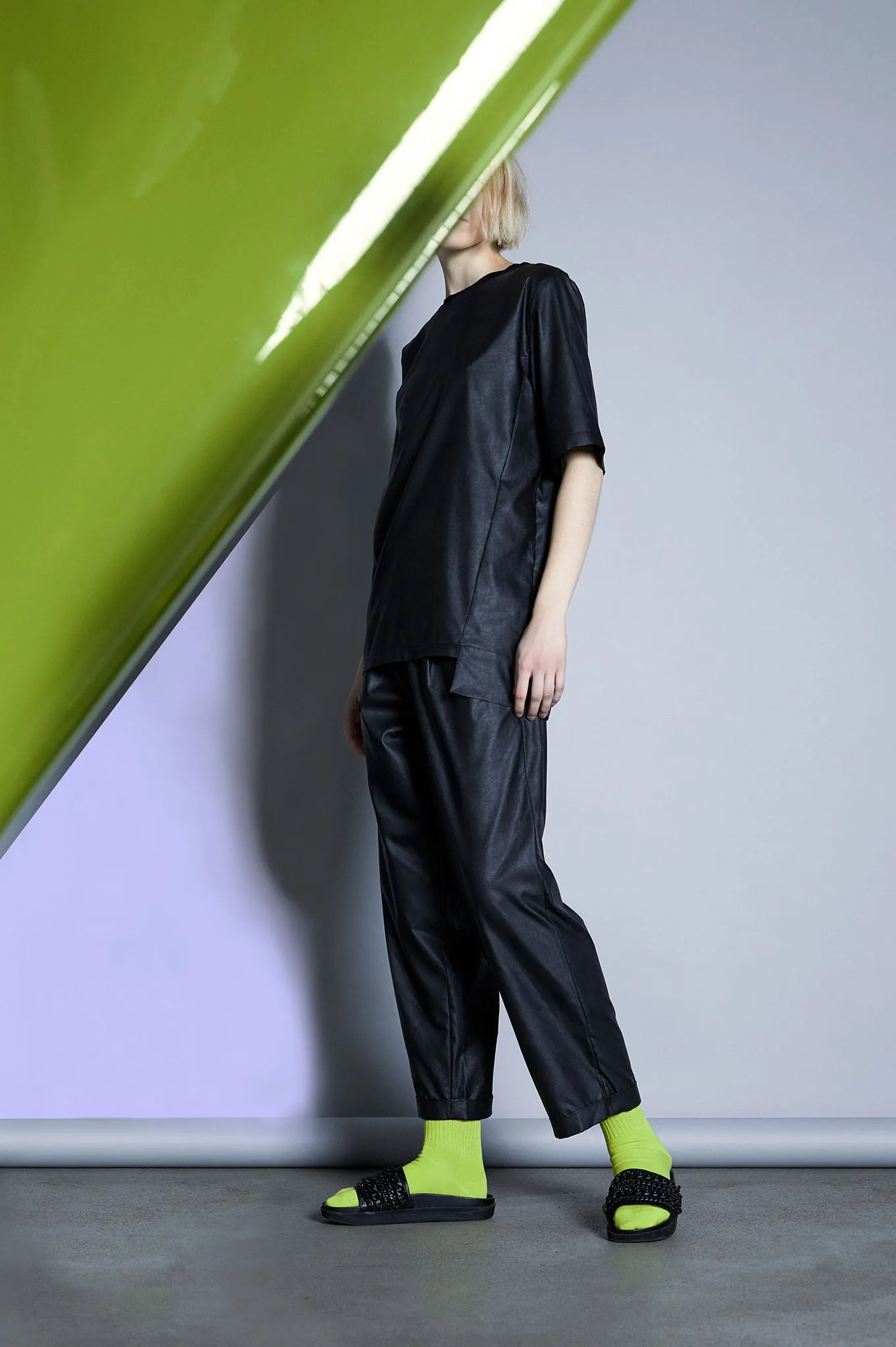 TR136 VEGAN LEATHER SHIRT