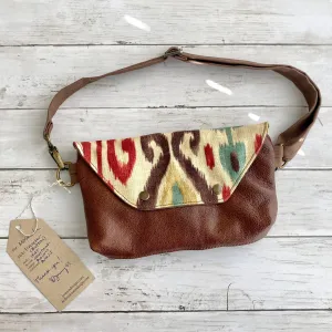 Traveler (Button) in IKAT, Chestnut, Brown