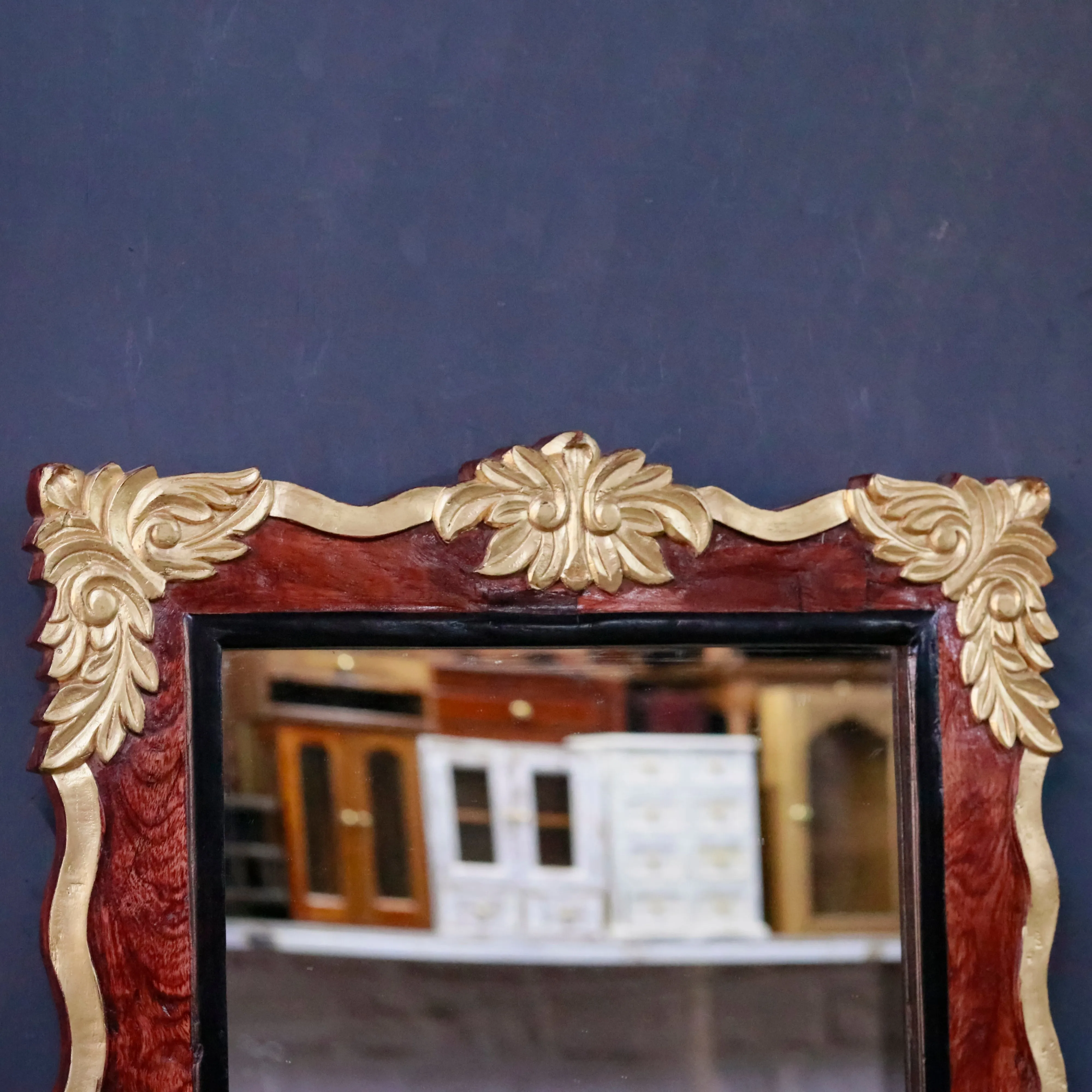 Wooden Square Mirror (golden)